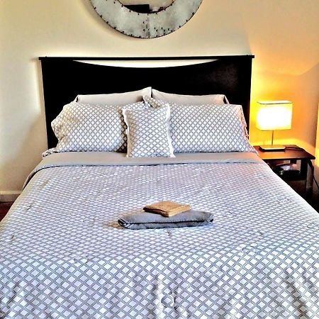 Jfk Bed And Breakfast Guesthouse New York Bagian luar foto